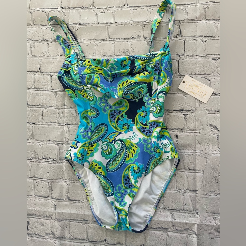 NWT Pursuit Swim One Piece Bathing Suit Size Small